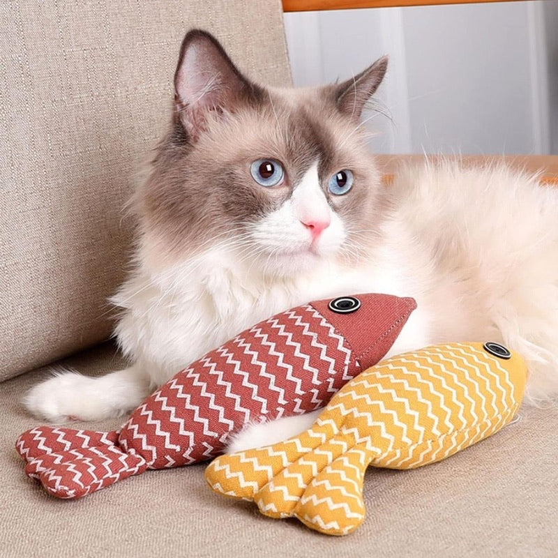 Fish Shaped Catnip Toy - Engaging and Safe Toy for Your Feline Friend