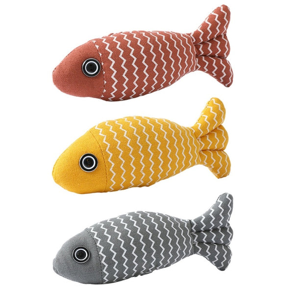 Fish Shaped Catnip Toy - Engaging and Safe Toy for Your Feline Friend